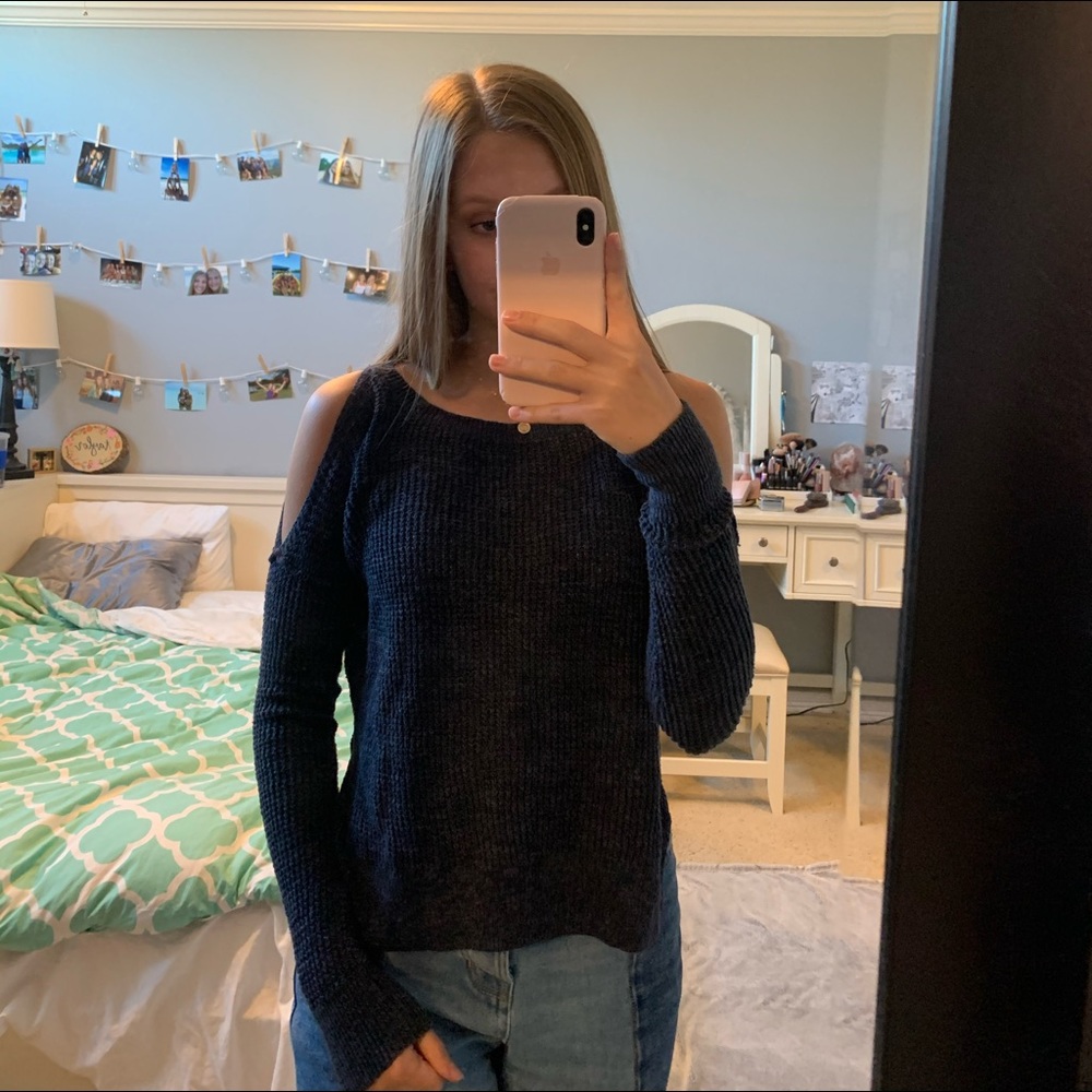 Hollister Sweater